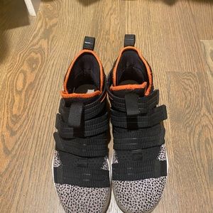 Nike Lebrun Soldier 11 Safari